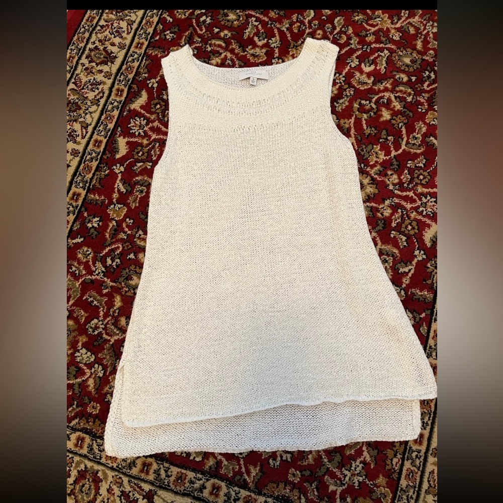 New Directions Textured Knit Top in White size small